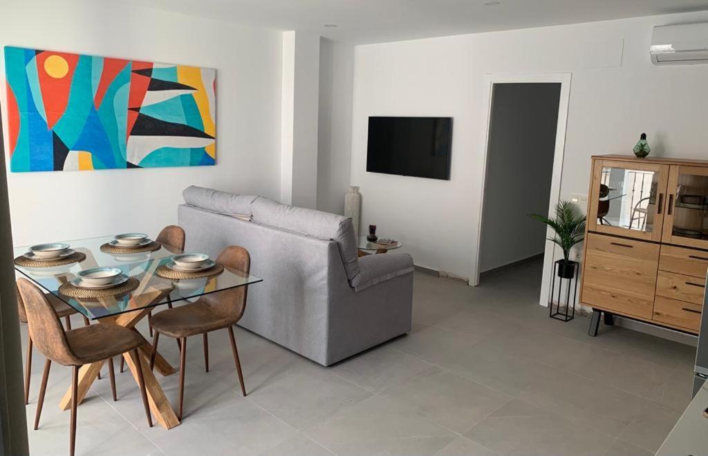 Encanto I Solo Familias Y Parejas En Zona Centro โกนิล เด ลาฟรอนเตรา ภายนอก รูปภาพ
